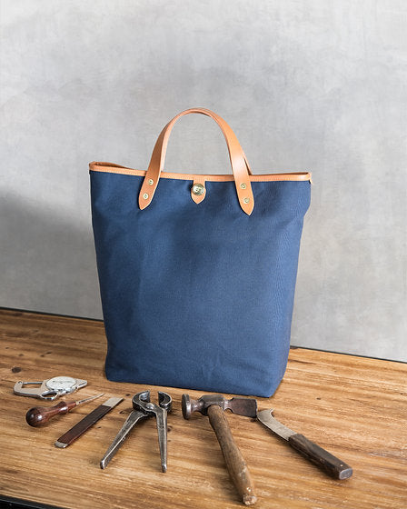Takumics: Smith Bag Horizontal Navy (Medium) w/Camel Leather Handle
