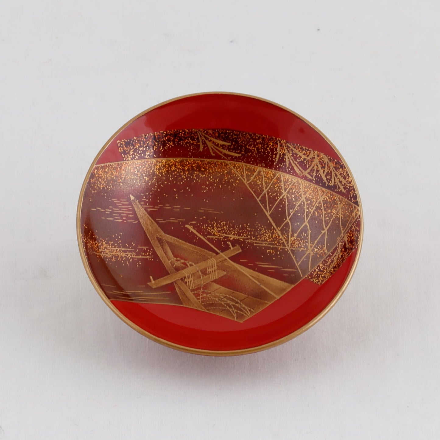 Kato Lacquerware: Wajima Lacquerware Toso Set – Bulging Body Form with Fan and Towed Boat Maki-e