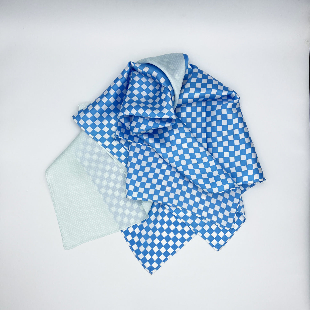 Tomita Sen Kogei: Tokyo Tokyo Furoshiki Stole (Light Blue)