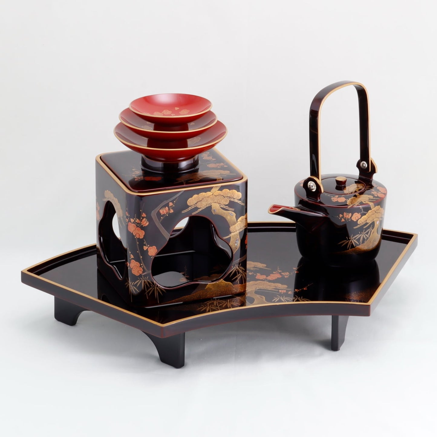 Kato Lacquerware: Wajima Lacquerware Fan-Shaped Toso Set - Pine, Bamboo and Plum Maki-e