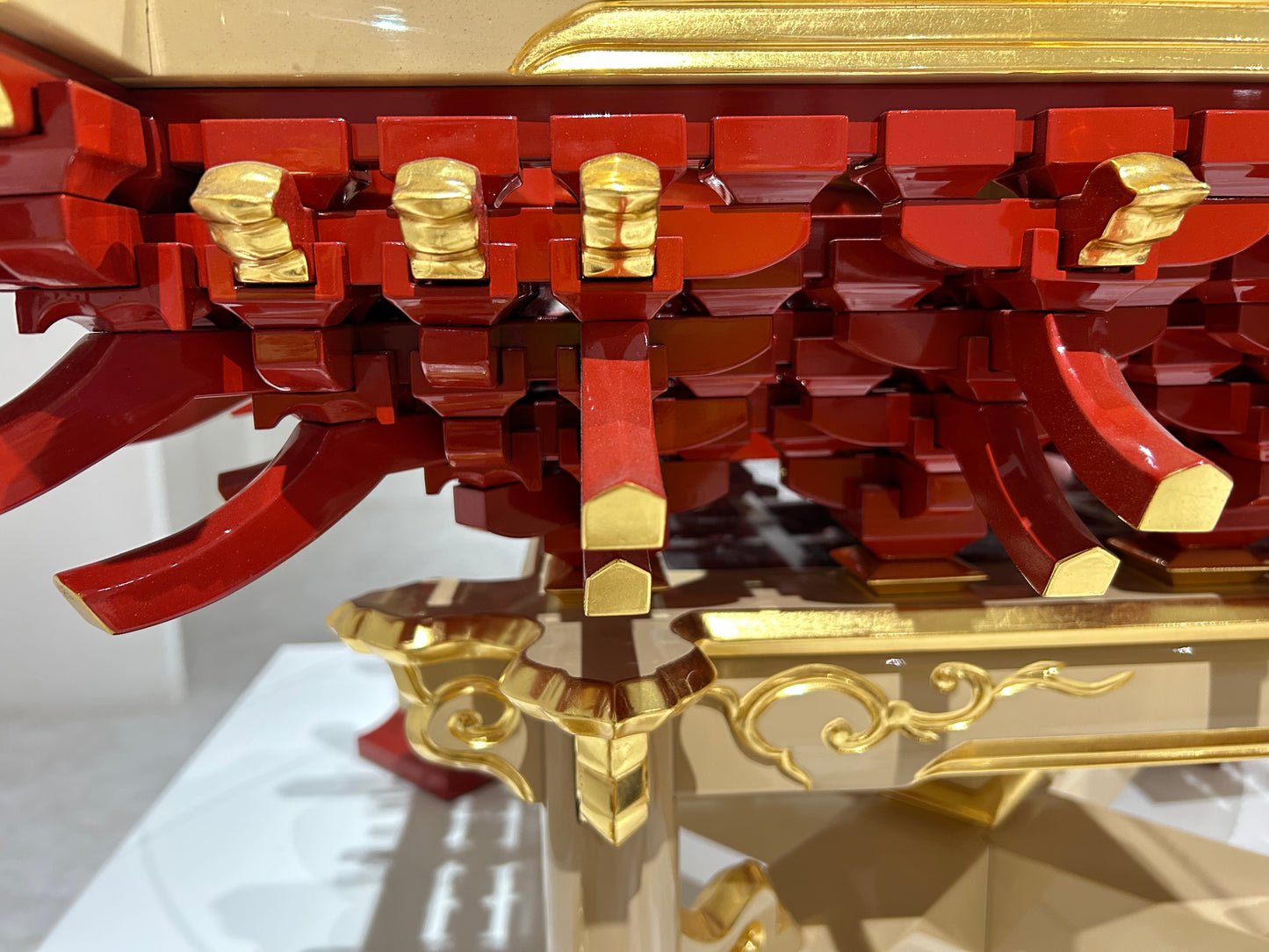 Sato Mokko: Masugumi Sofa Table