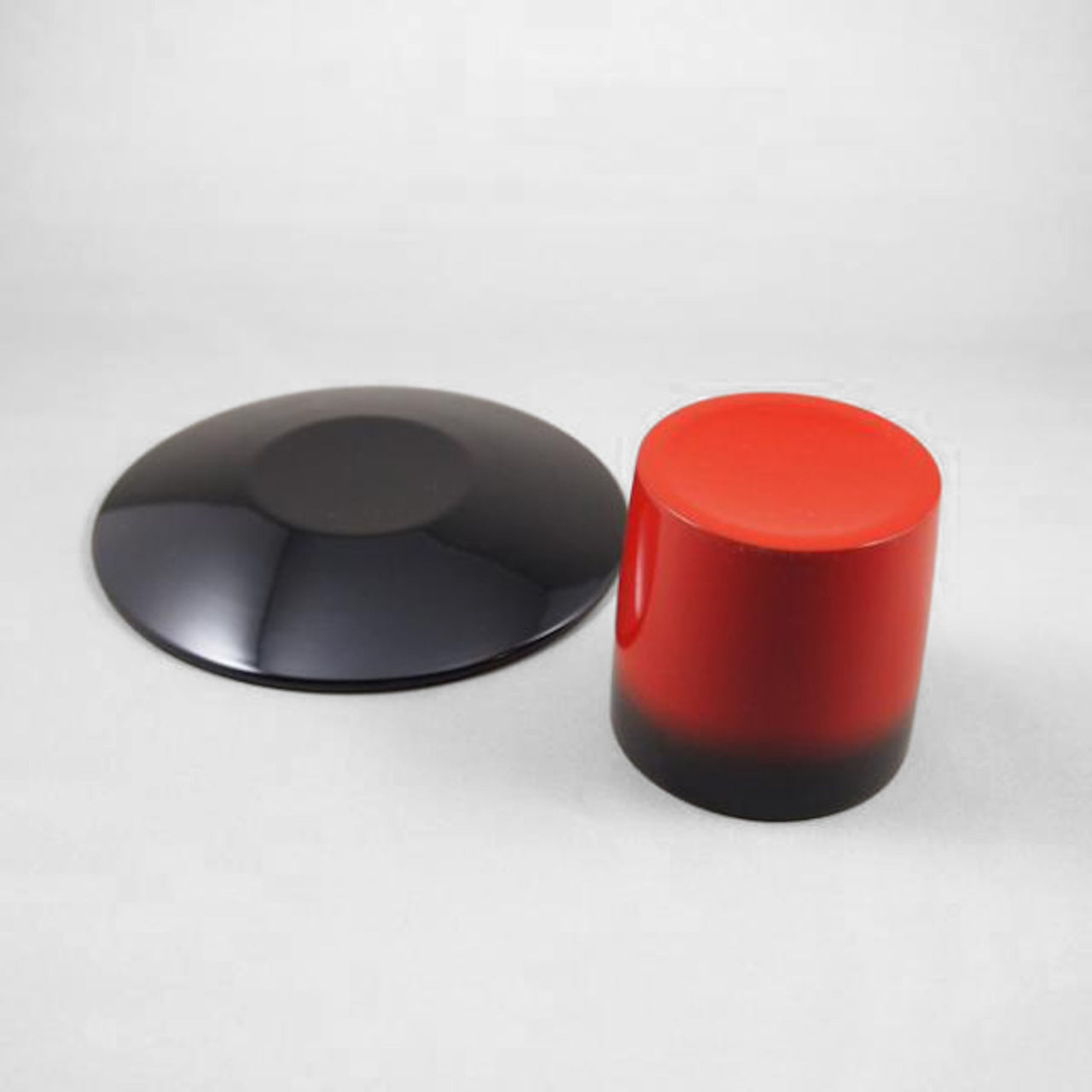 Shioyasu Shikki: Wajima Lacquerware Cup &amp; Saucer – Bokashi Lacquer Finish