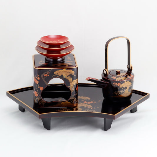Kato Lacquerware: Wajima Lacquerware Fan-Shaped Toso Set - Pine, Bamboo and Plum Maki-e