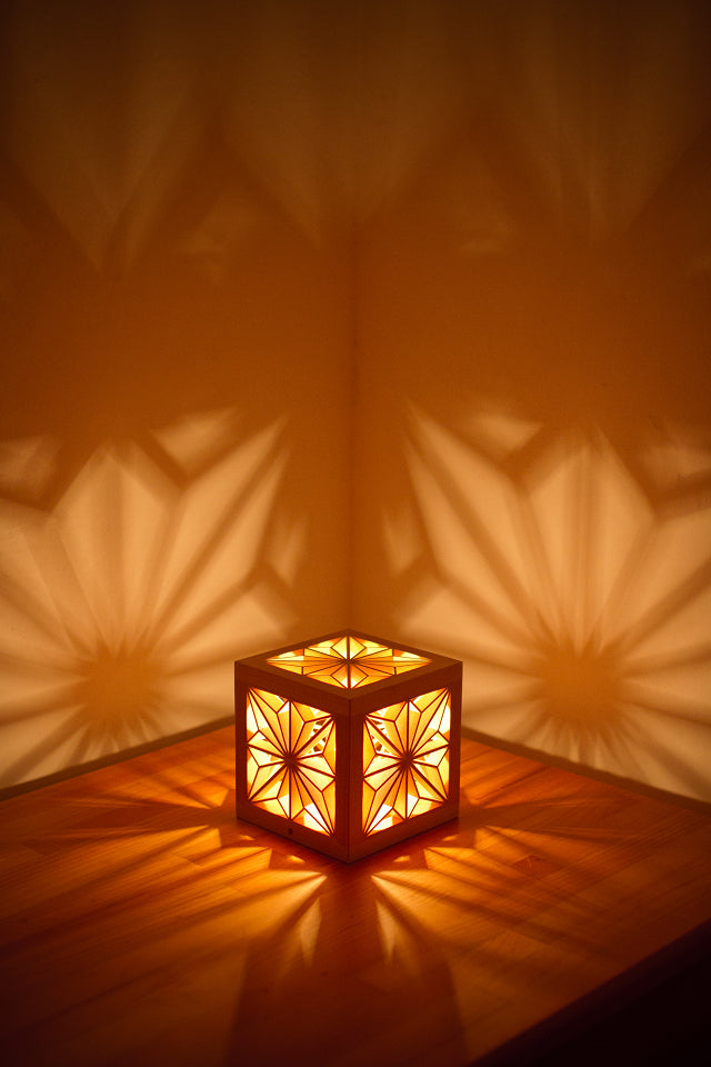 Kinoakari: Desk Lamp - Asanoha Cube S ASA-12