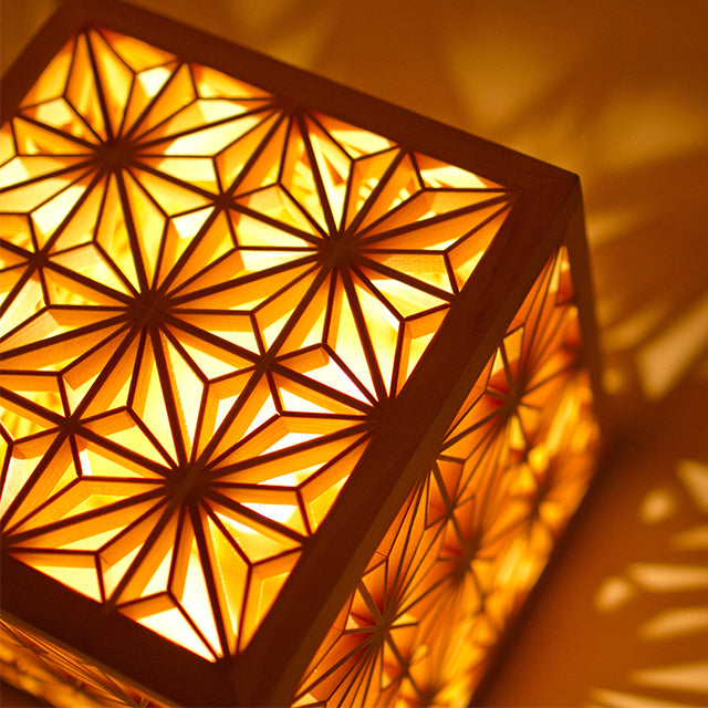 Kinoakari: Desk Lamp - Asanoha Cube Medium ASA-18