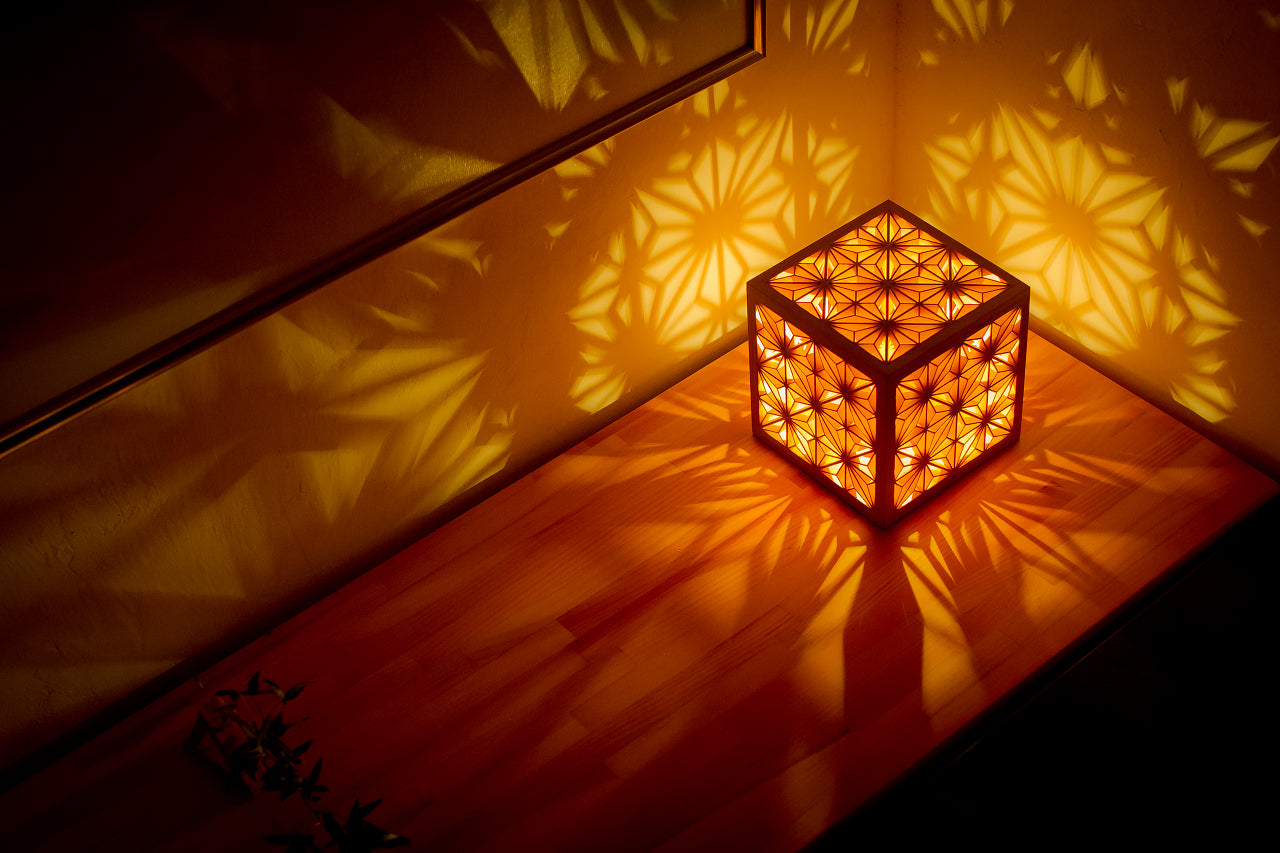 Kinoakari: Desk Lamp - Asanoha Cube Medium ASA-18