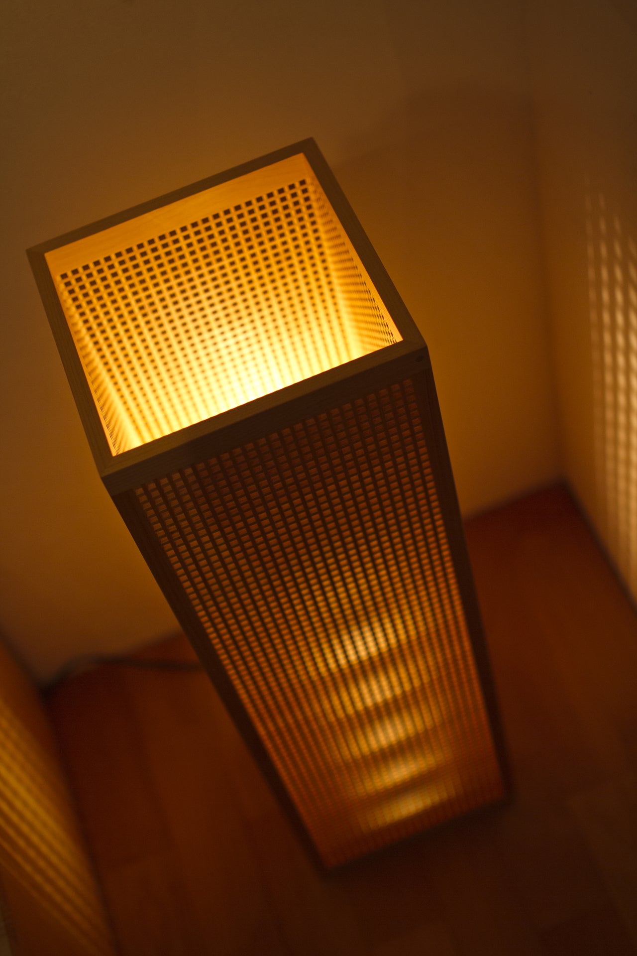 Kinoakari: Floor Lamp – Building70 BUI-70