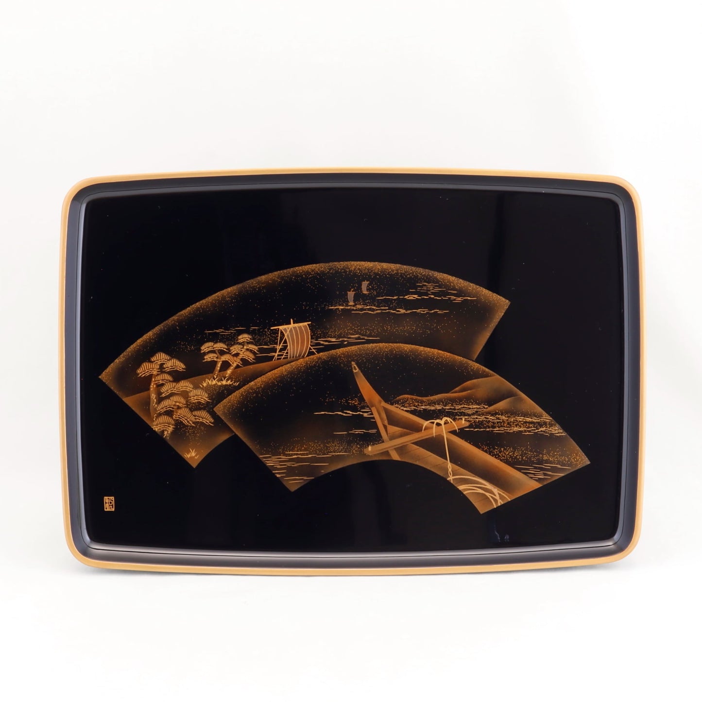 Kato Lacquerware: Wajima Lacquerware Toso Set – Bulging Body Form with Fan and Towed Boat Maki-e