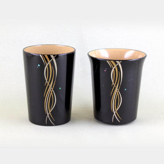 Kato Lacquerware: Wajima Lacquerware Pair of Tumblers with Flowing Stream Maki-e