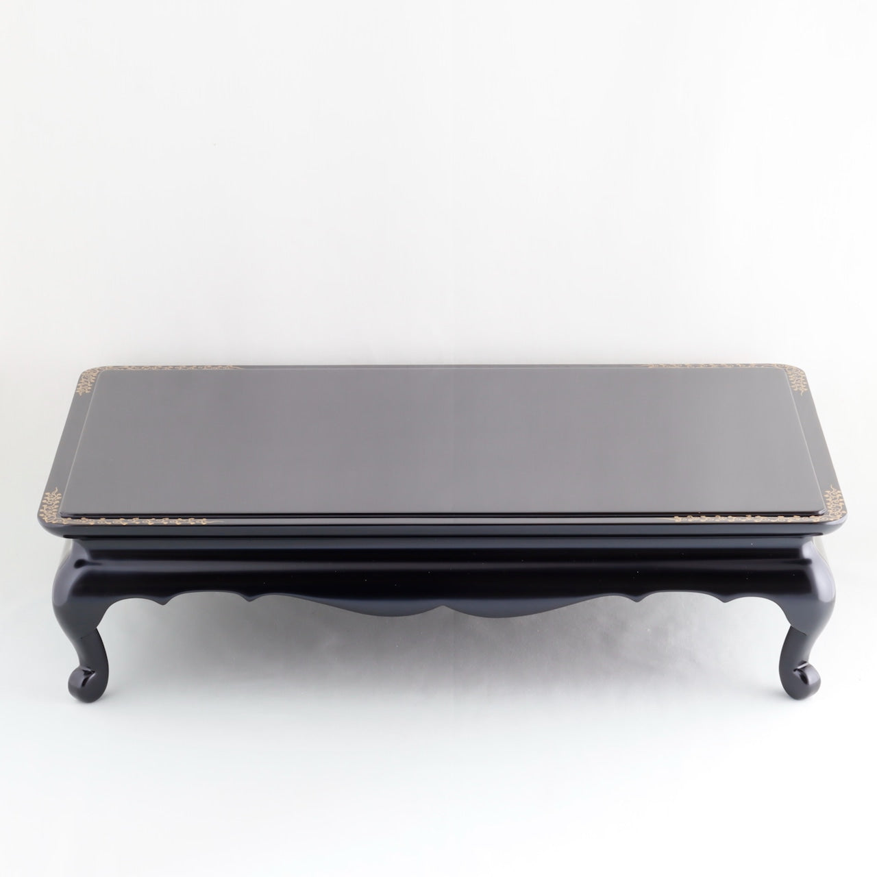 Kato Lacquerware: Wajima Lacquerware Display Stand with Cabriole Legs – Arabesque Maki-e