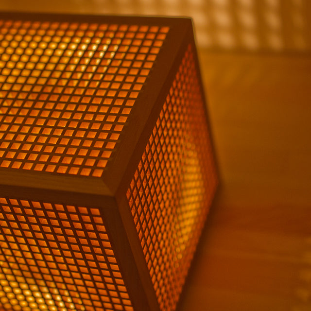 Kinoakari: Desk Lamp - Cube CUB-18
