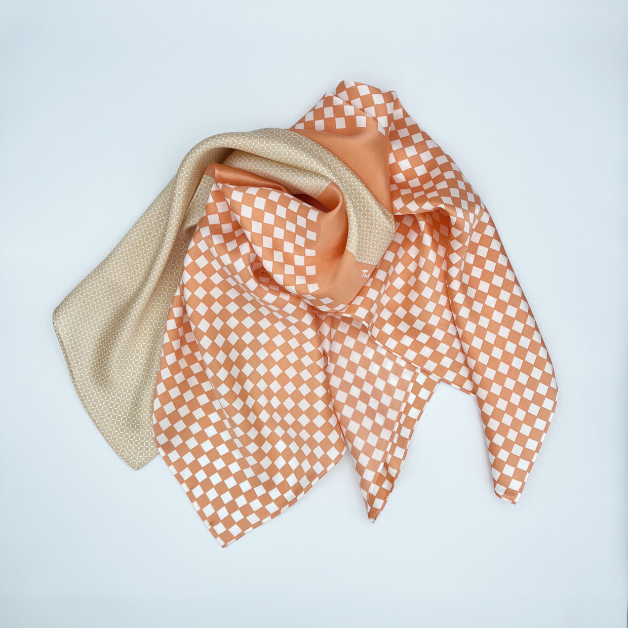 Tomita Sen Kogei: Tokyo Tokyo Furoshiki Stole (Orange)