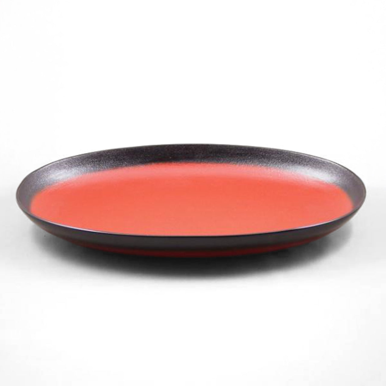 Shioyasu Shikki: Wajima Lacquerware Ginkgo Leaf Bowl – Kagamiko Black & Vermilion Gradation (2L)