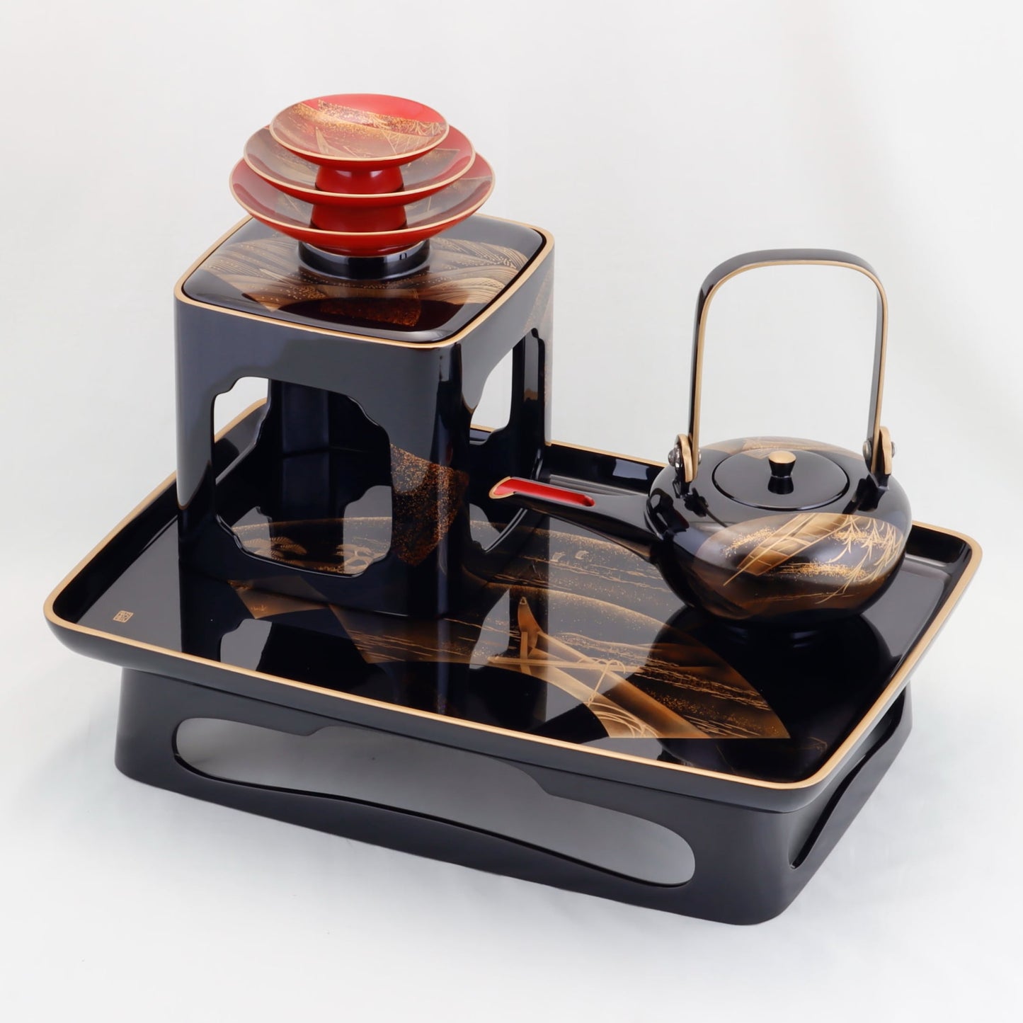Kato Lacquerware: Wajima Lacquerware Toso Set – Bulging Body Form with Fan and Towed Boat Maki-e