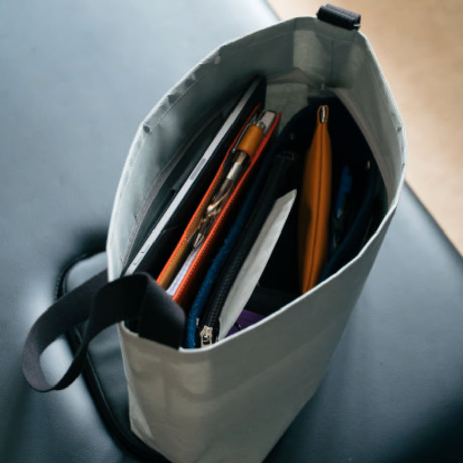 SIWA: Washi Paper Crossbody Bag M – Black