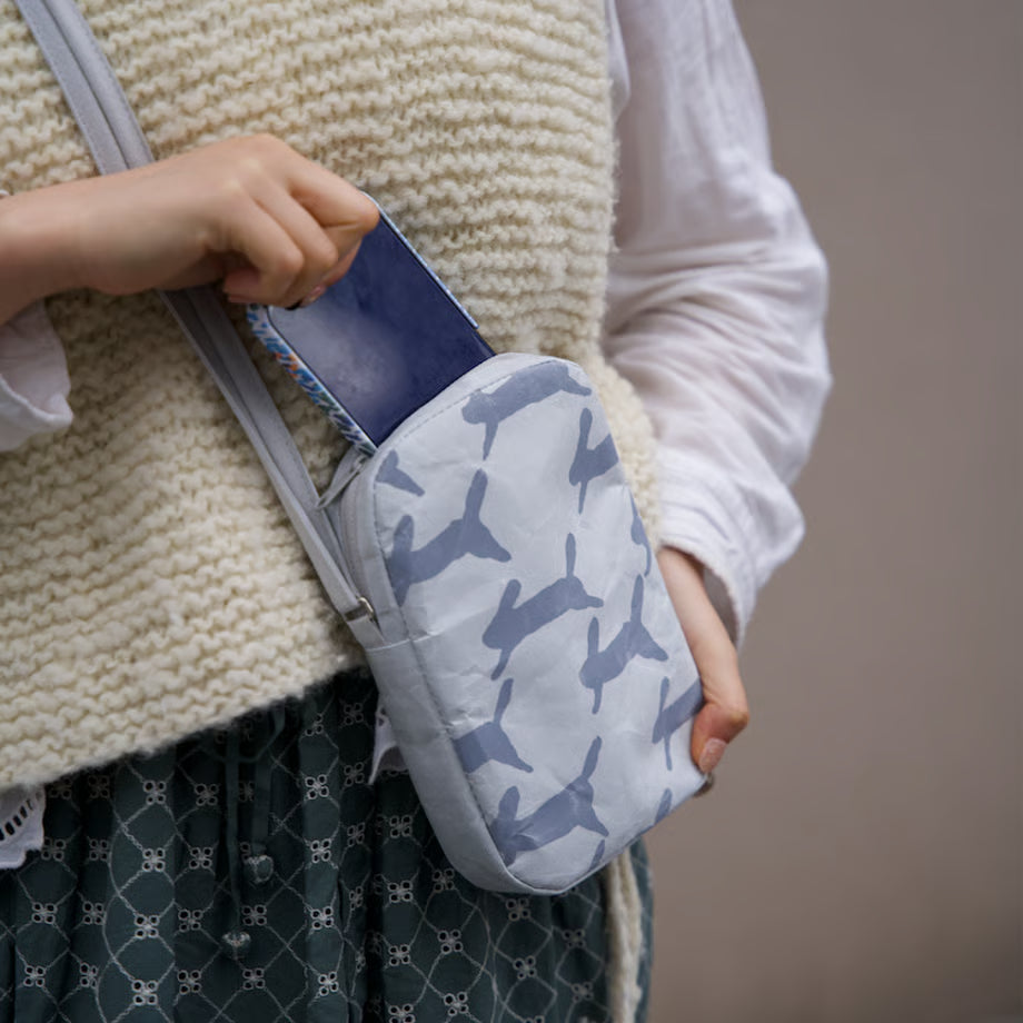 SIWA: mina perhonen Washi Square Pochette – run run run Gray