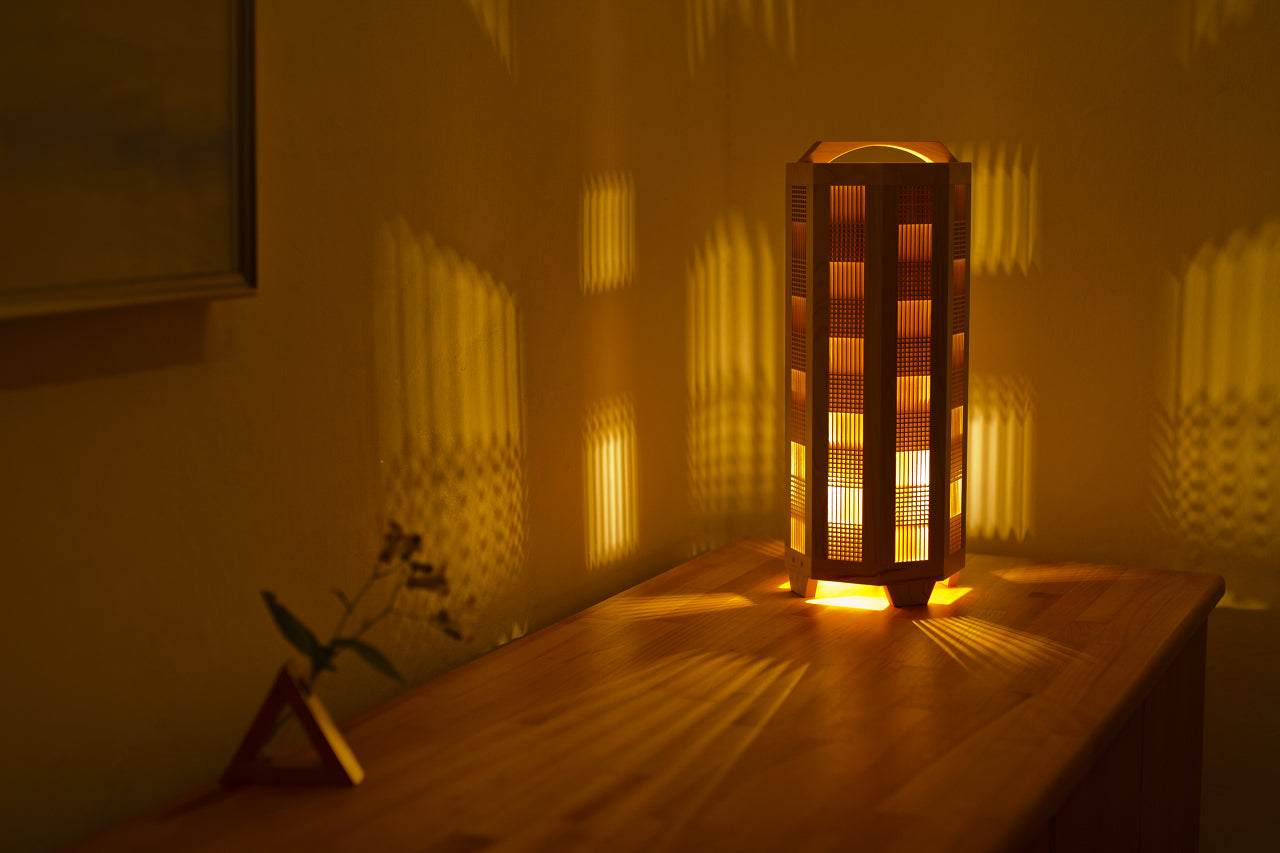 Kinoakari: Desk Lamp – Wind FU-1