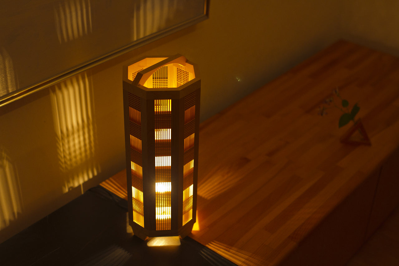 Kinoakari: Desk Lamp – Wind FU-1