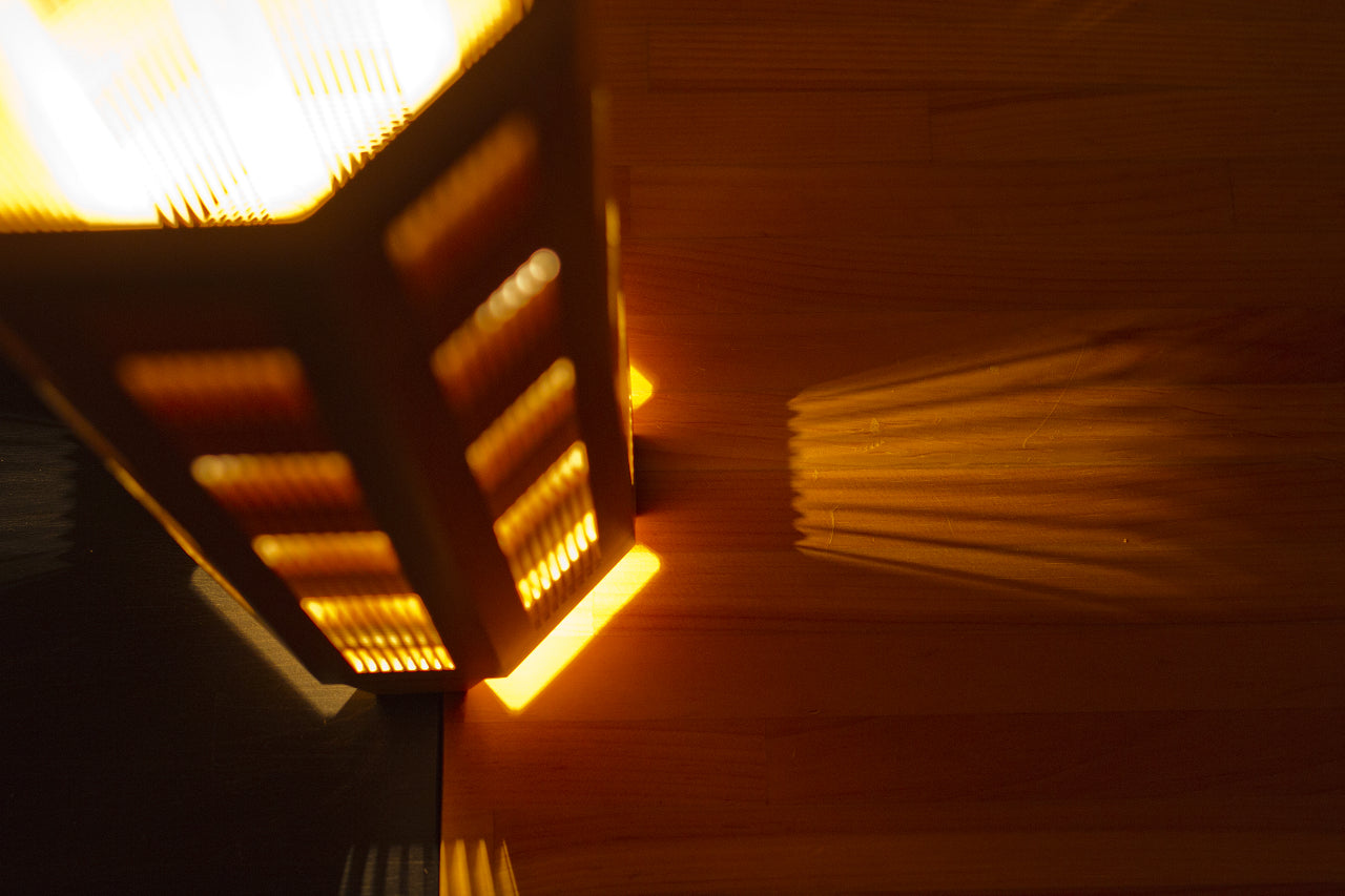 Kinoakari: Desk Lamp – Wind FU-1