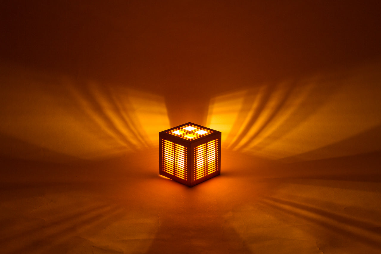 Kinoakari: Desk Lamp - Light Box 1 HIK-1