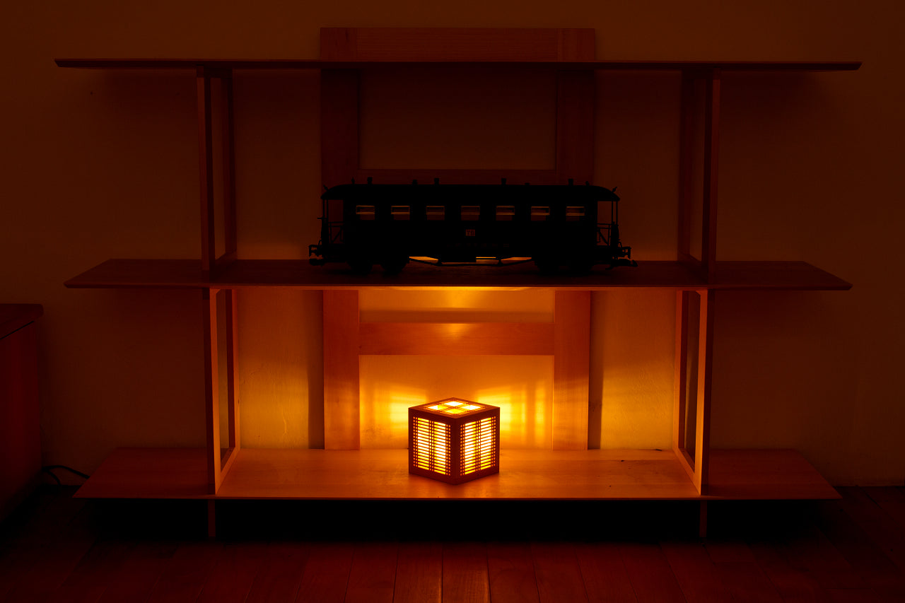 Kinoakari: Desk Lamp - Light Box 1 HIK-1