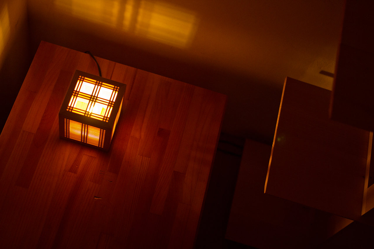 Kinoakari: Desk Lamp - Light Box 1 HIK-1