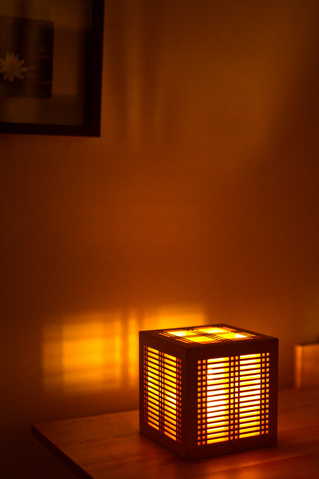 Kinoakari: Desk Lamp - Light Box 1 HIK-1