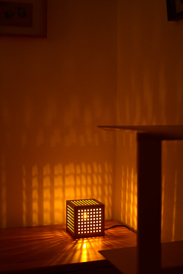 Kinoakari: Desk Lamp - Light Box 2 HIK-2