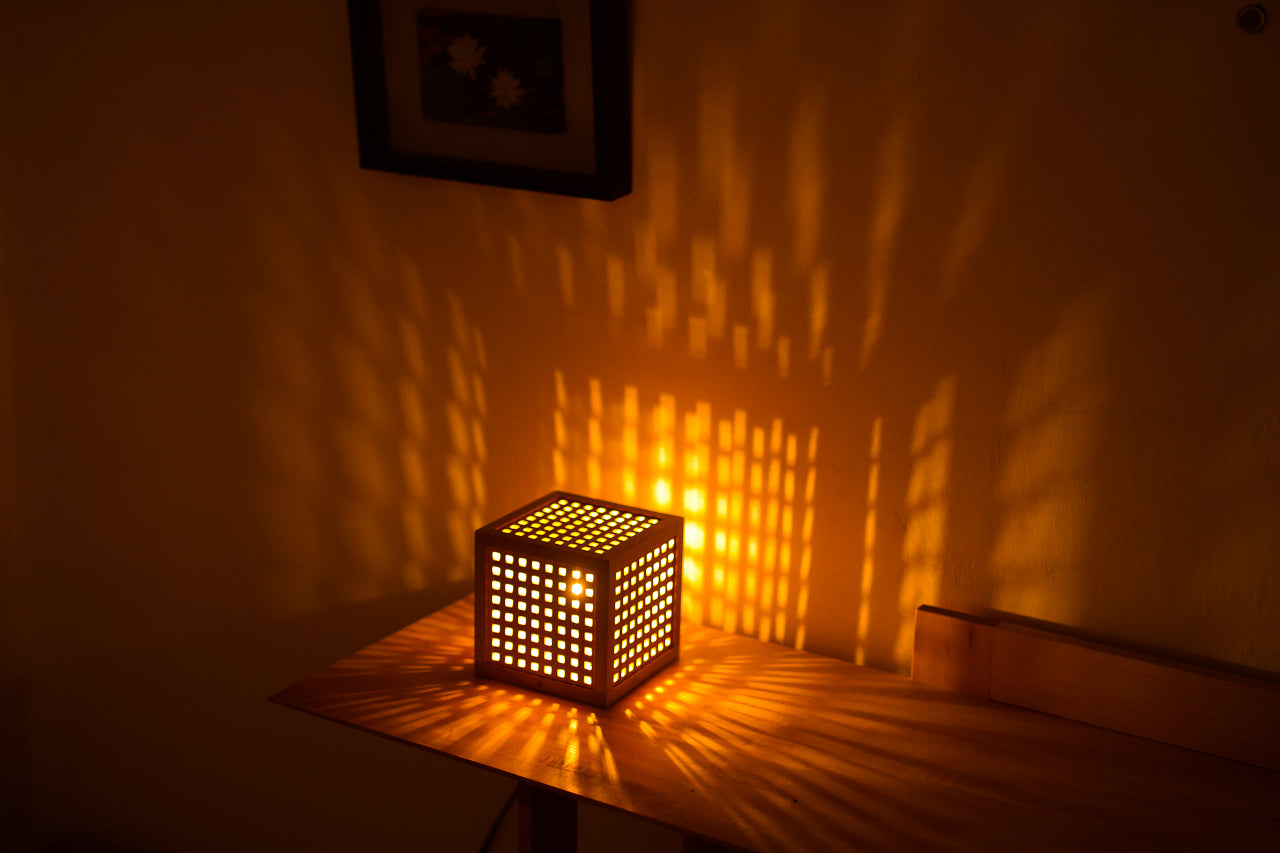 Kinoakari: Desk Lamp - Light Box 2 HIK-2