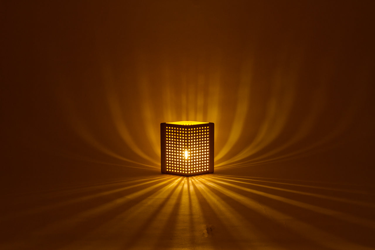 Kinoiakari: Desk Lamp - Diamond HIS-1