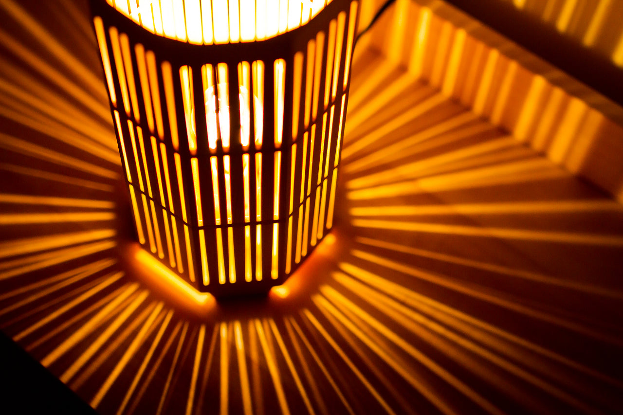 Kinoakari: Desk Lamp – Radiance KAG-23