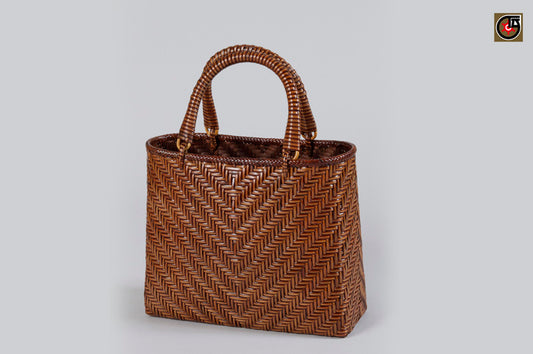 Kiuchi Tohzai: Handwoven Japanese-Grown Rattan Basket Bag (Large) – KT-B52