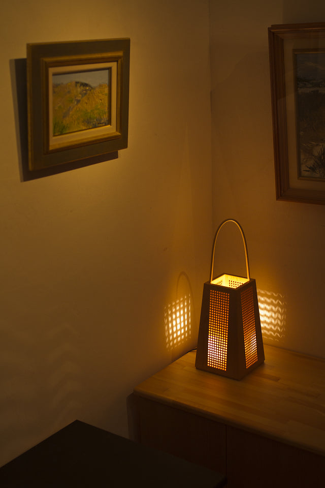 Kinoakari: Desk Lamp - Miyakoji Andon Lantern MIY-1