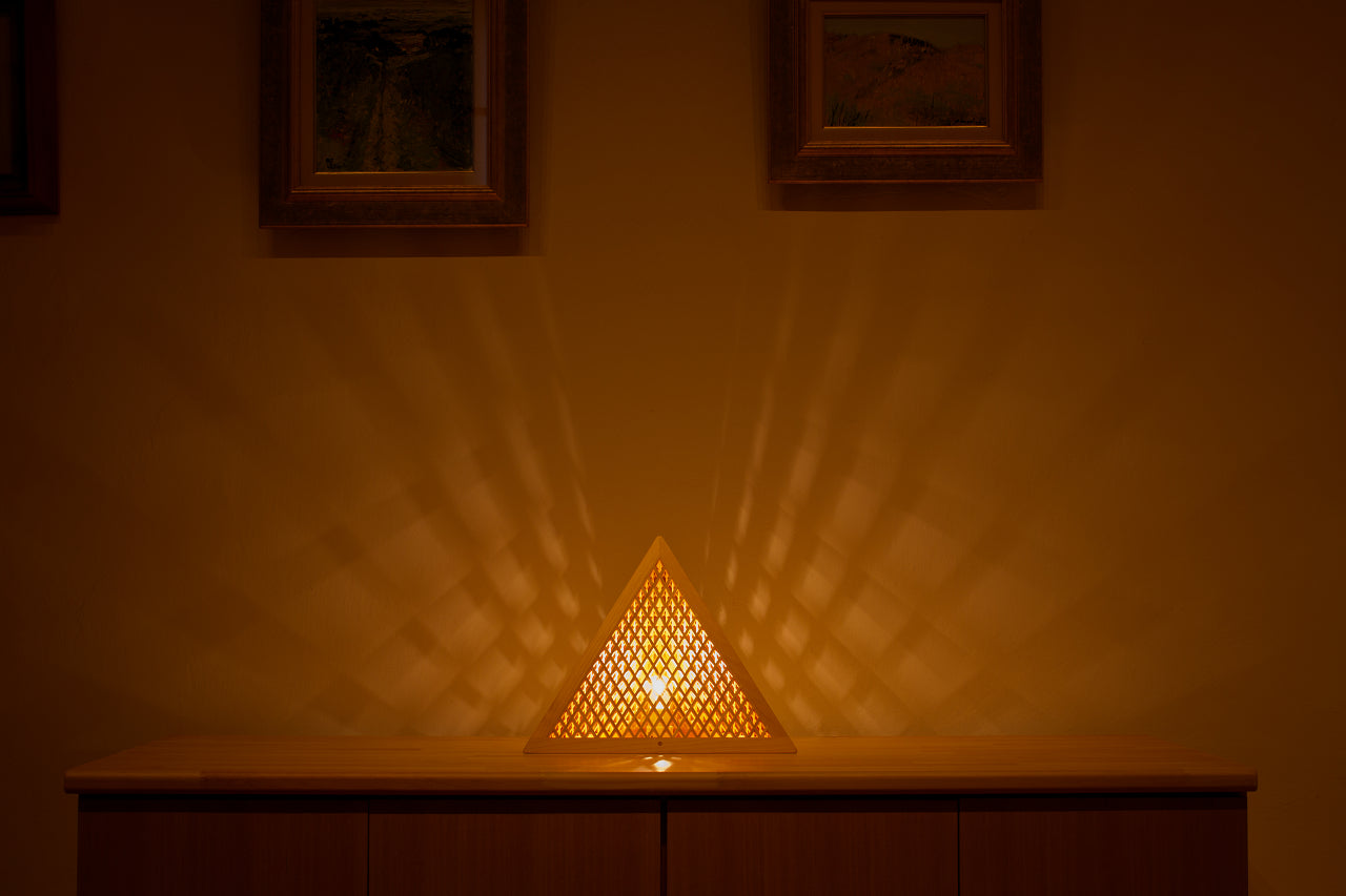 Kinoakari: Desk Lamp – Mountain 3 MOU3-27
