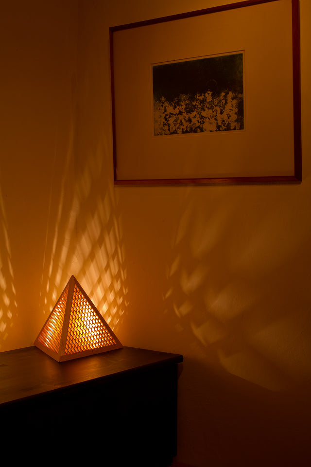 Kinoakari: Desk Lamp – Mountain 3 MOU3-27