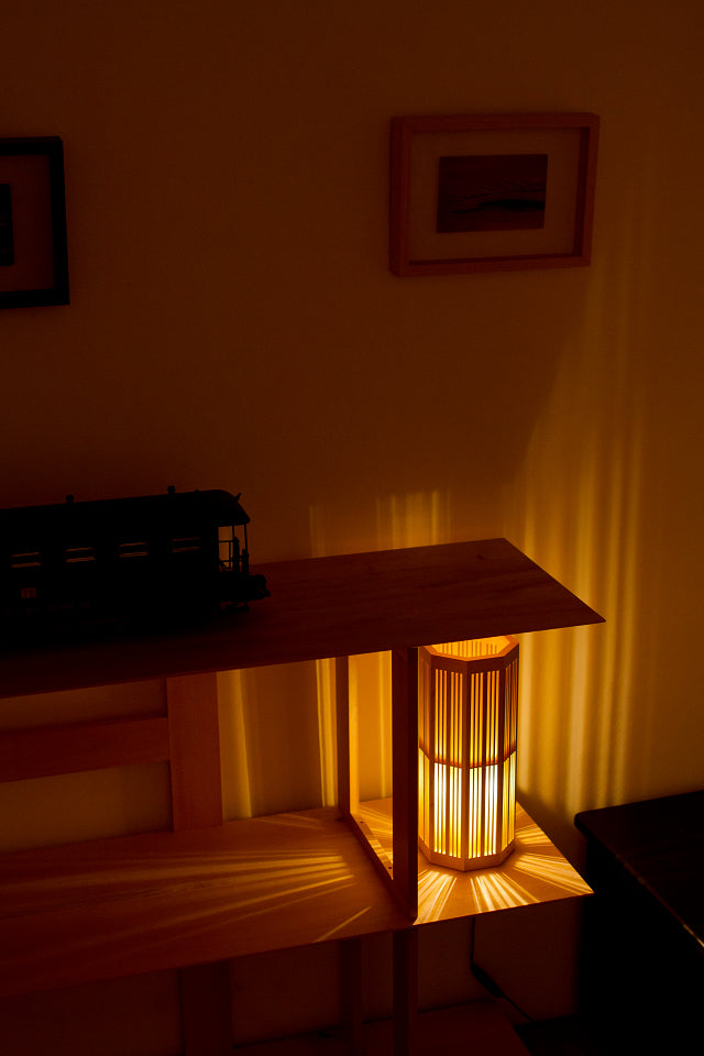 Kinoakari: Desk Lamp - Glow Small SAN-30