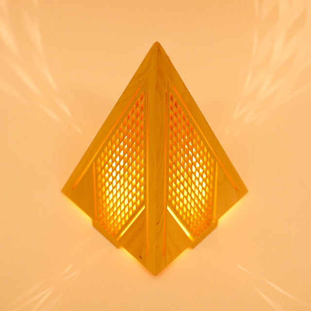 Kinoakari: Desk Lamp – Soar SHO-29