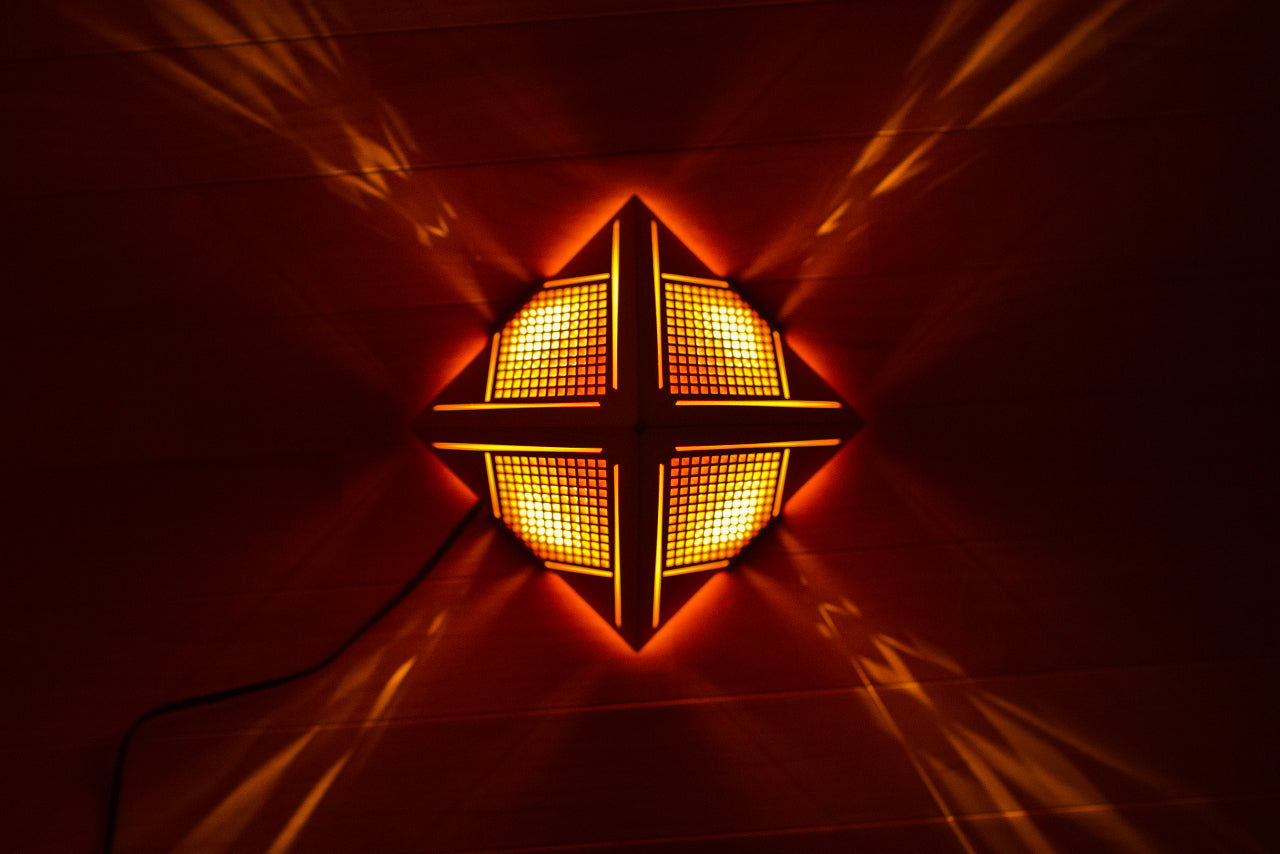 Kinoakari: Desk Lamp – Soar SHO-29
