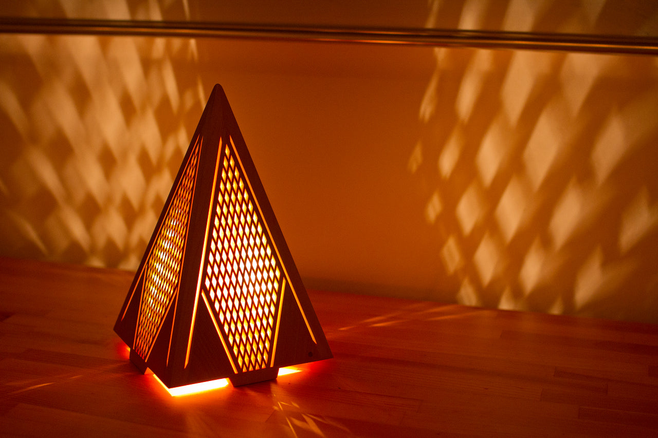 Kinoakari: Desk Lamp – Soar SHO-29