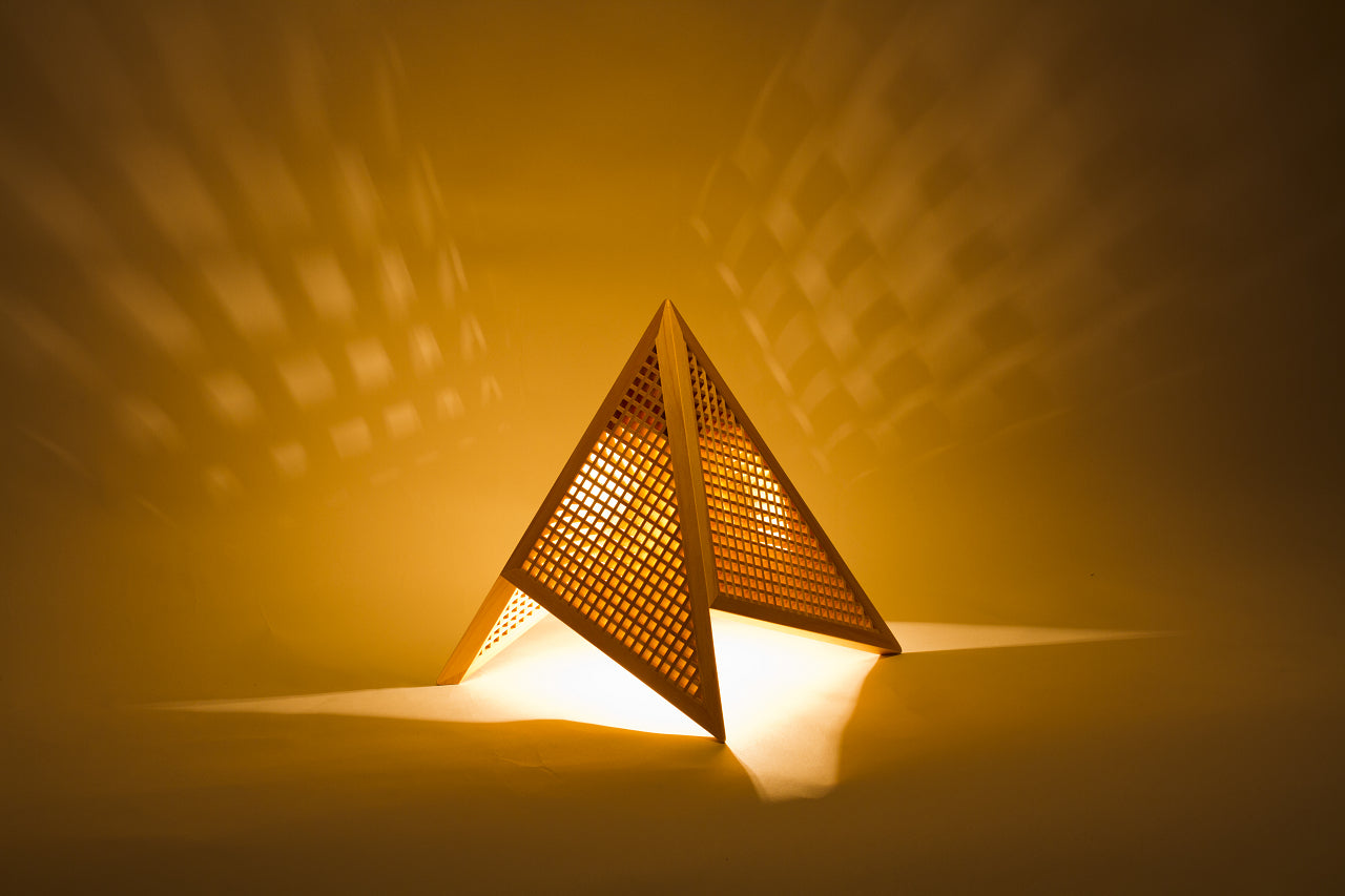 Kinoakari: Desk Lamp – Soft Landing Small SOF-25