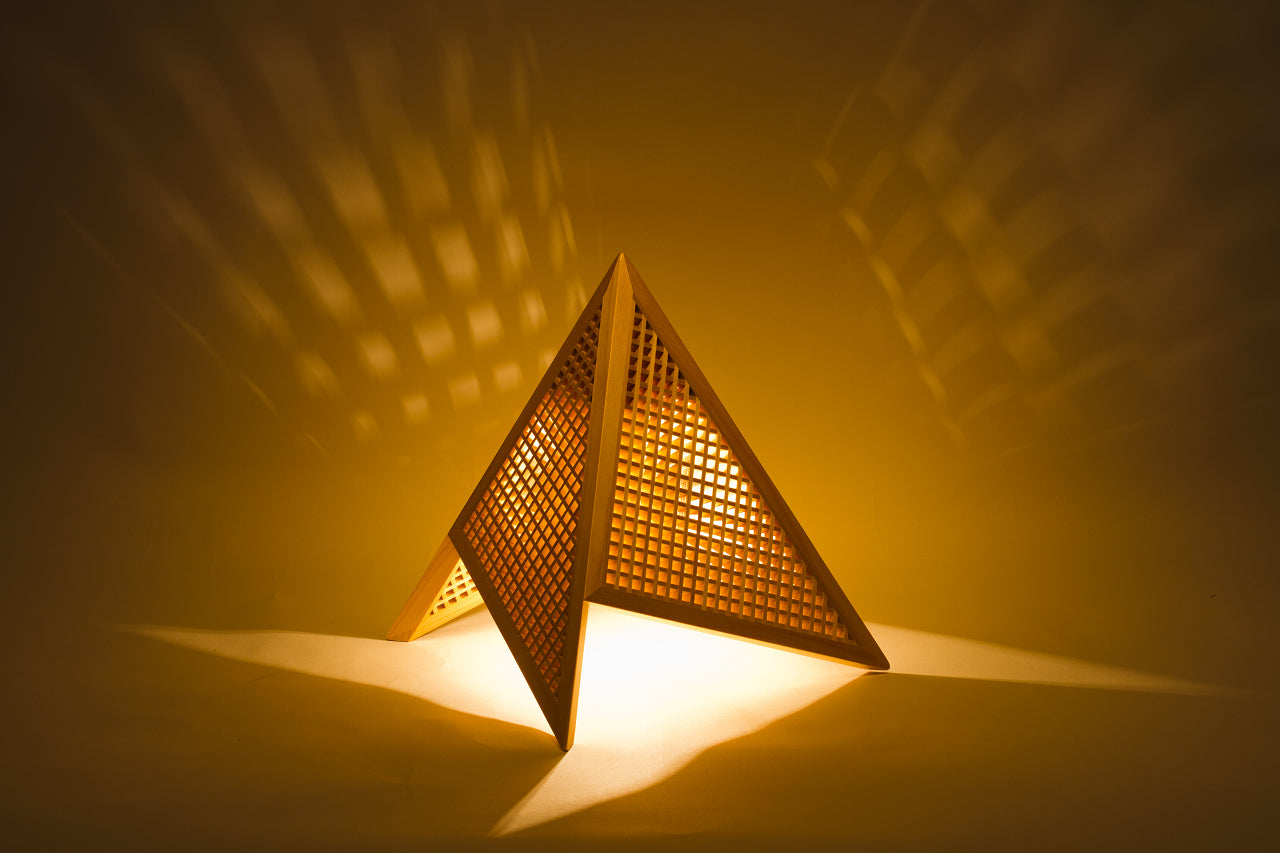 Kinoakari: Desk Lamp – Soft Landing Small SOF-25
