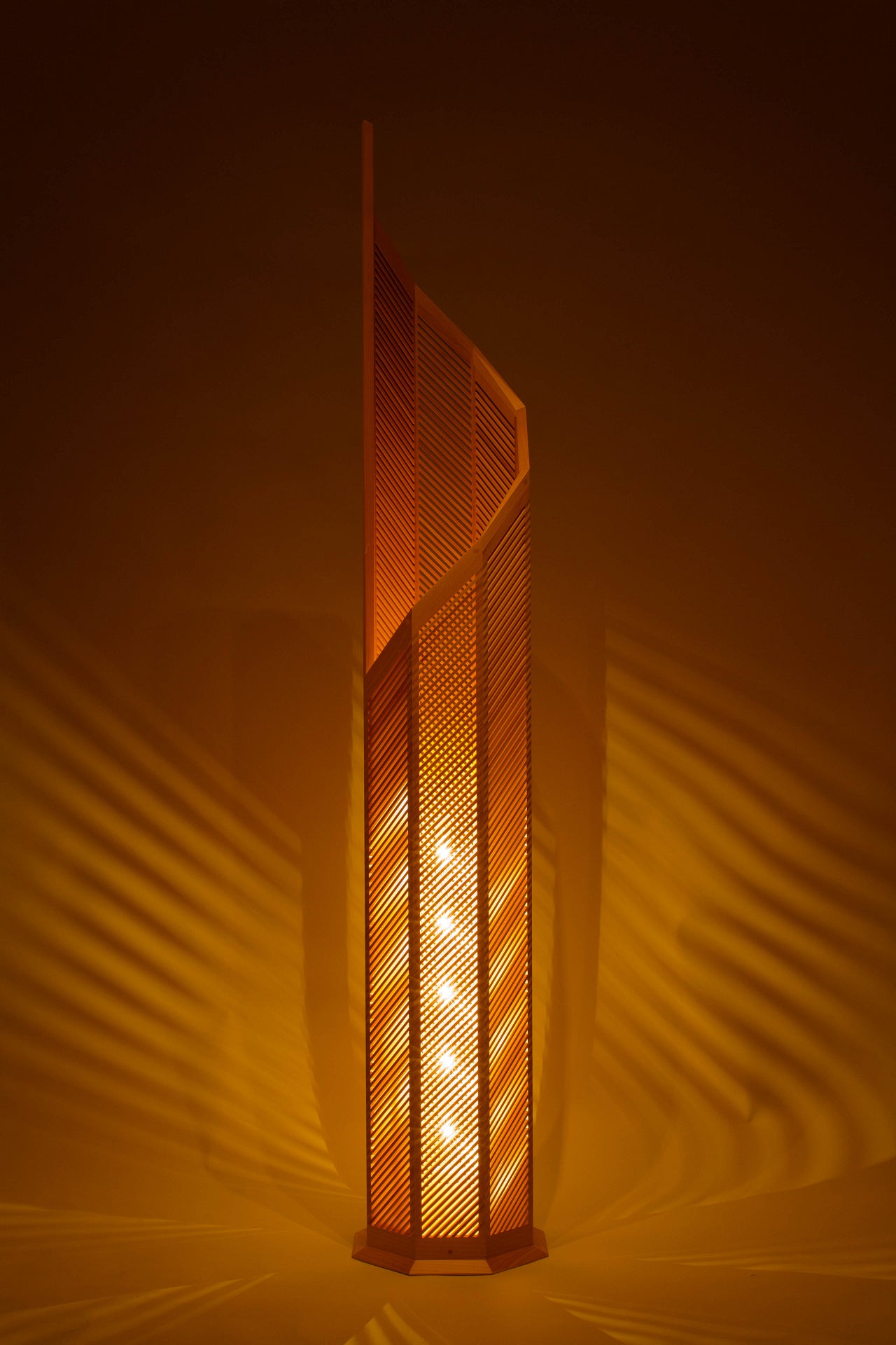 Kinoakari: Floor Lamp - Spiral SPI-125