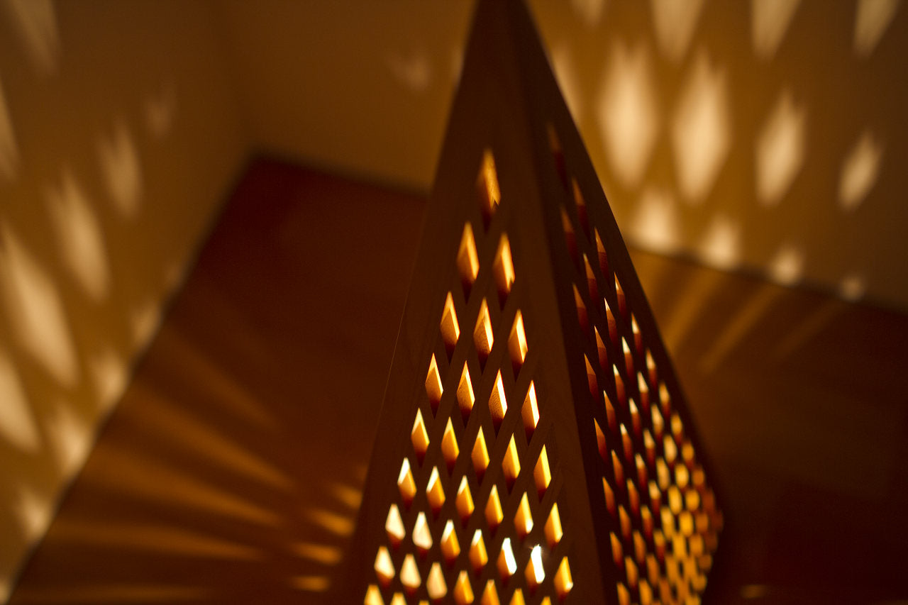 Kinoakari: Floor Lamp – Spire Medium SPI-55