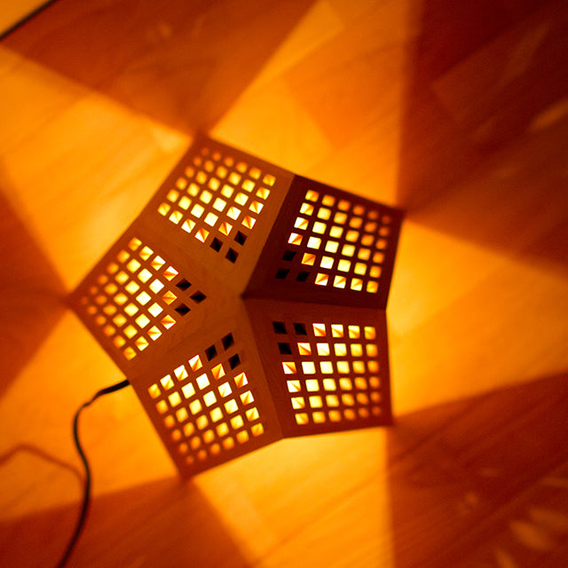 Kinoakari: Floor Lamp – Star SUT-64