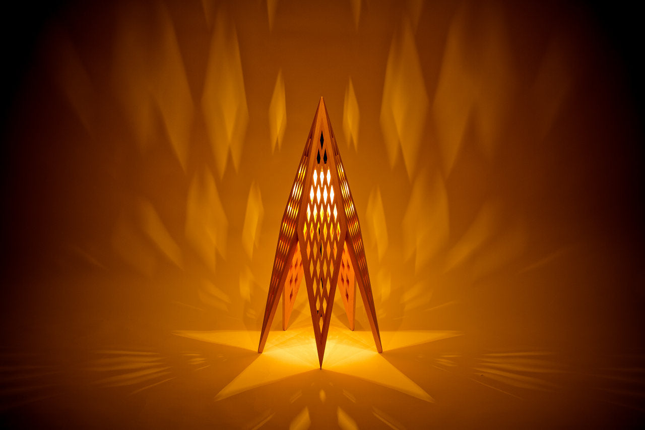 Kinoakari: Floor Lamp – Star SUT-64
