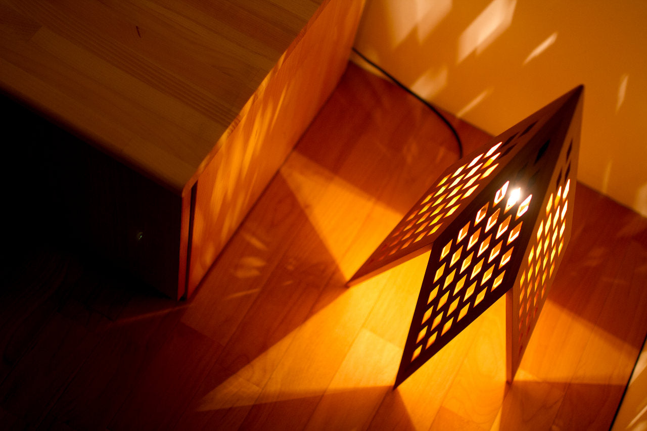 Kinoakari: Floor Lamp – Star SUT-64
