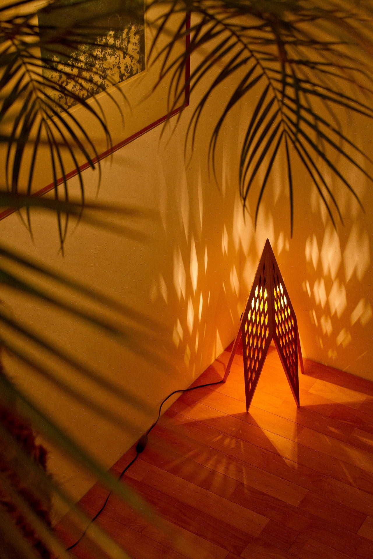 Kinoakari: Floor Lamp – Star SUT-64