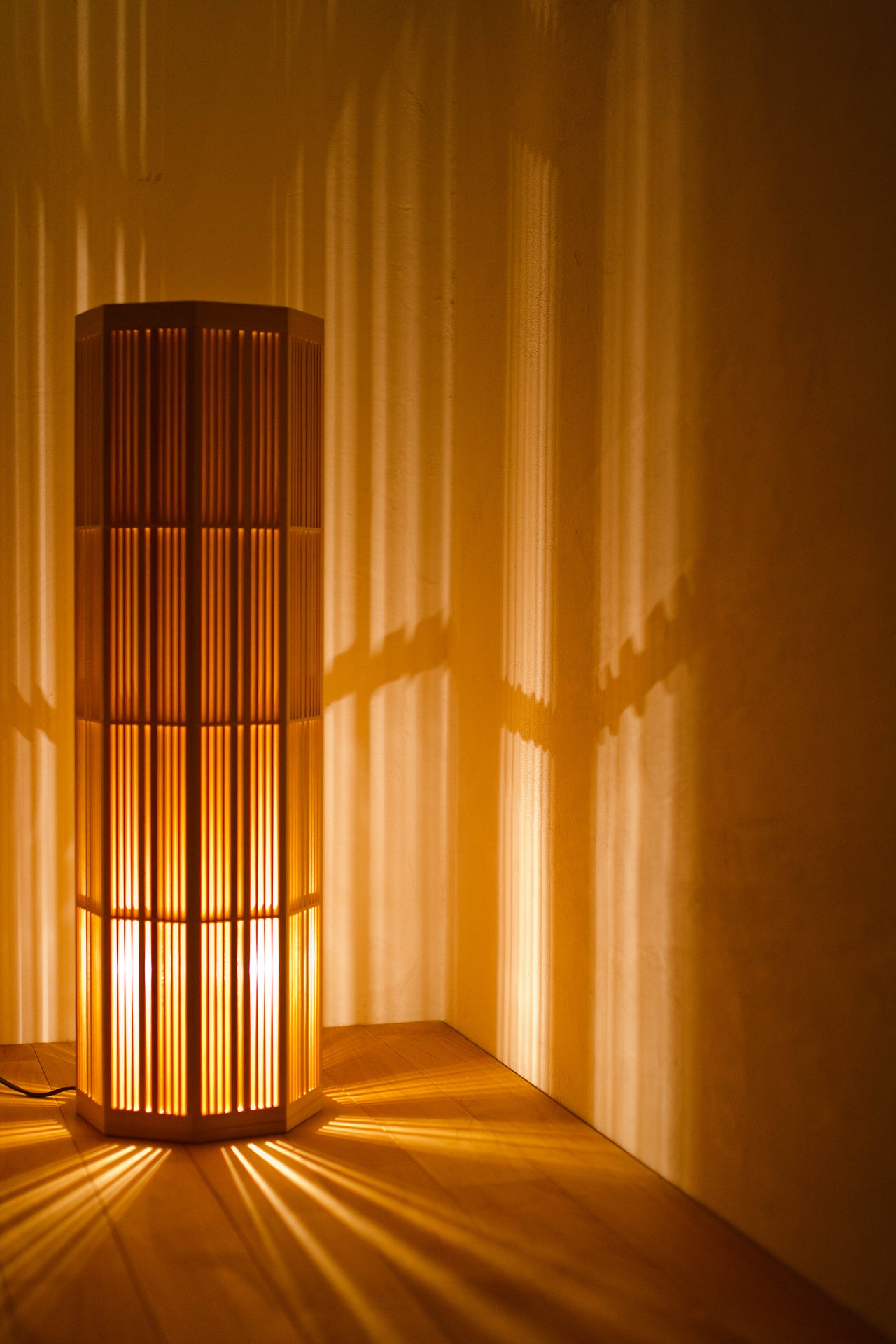Kinoakari: Floor Lamp - Waterfall Small TAK-62