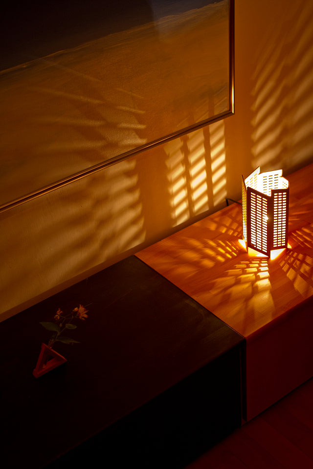 Kinoakari: Desk Lamp - Toile TOI-23