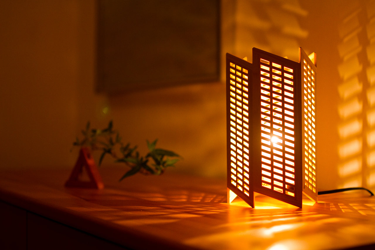 Kinoakari: Desk Lamp - Toile TOI-23
